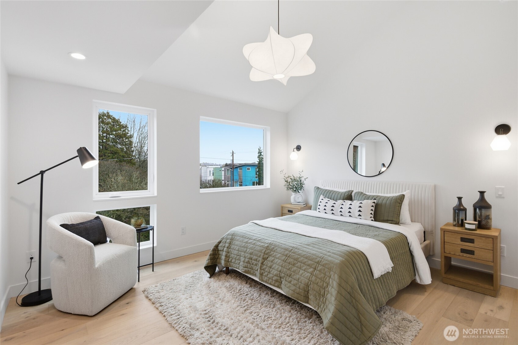 6509 19th Avenue NW, Seattle, WA 98117