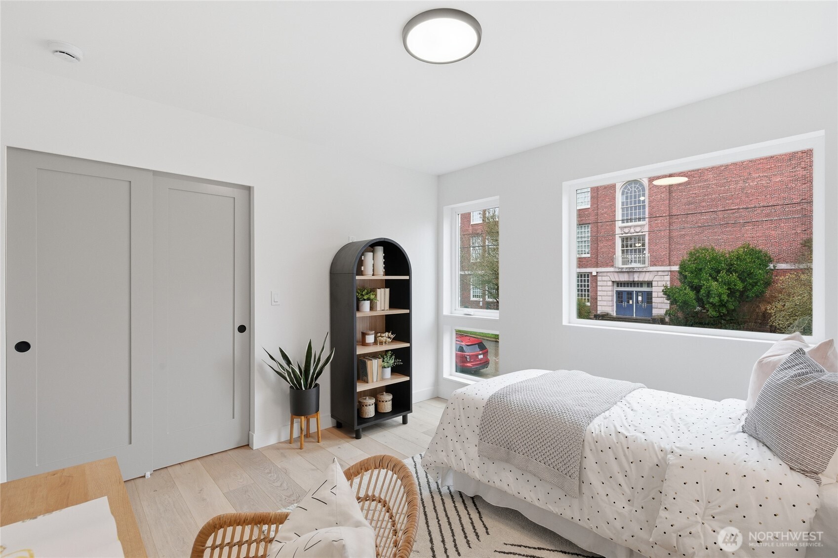 6509 19th Avenue NW, Seattle, WA 98117