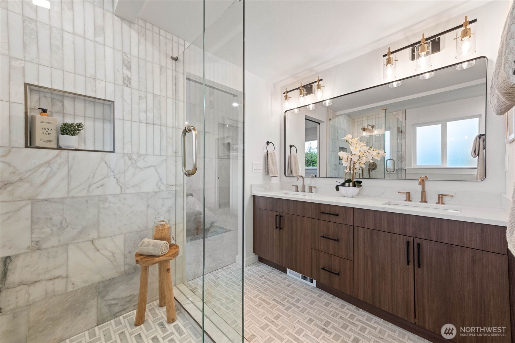 16807 NE 6TH Place , Bellevue, WA 98008