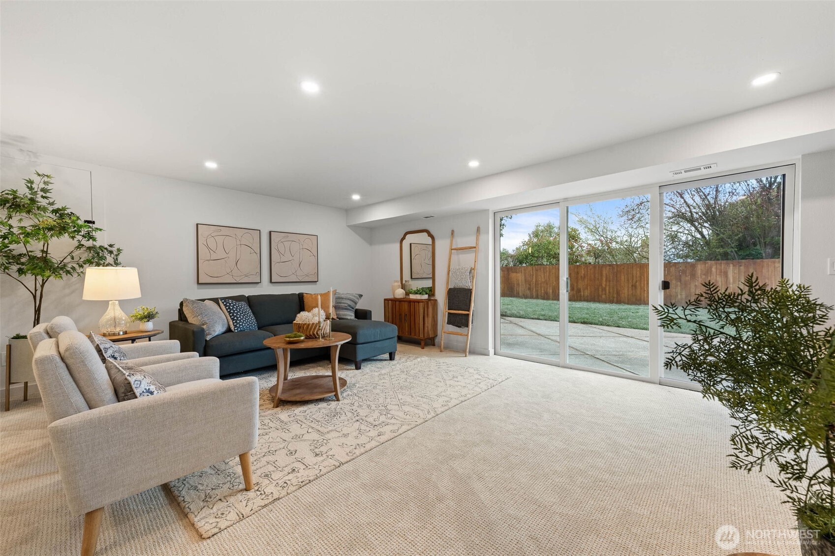 16807 NE 6TH Place , Bellevue, WA 98008