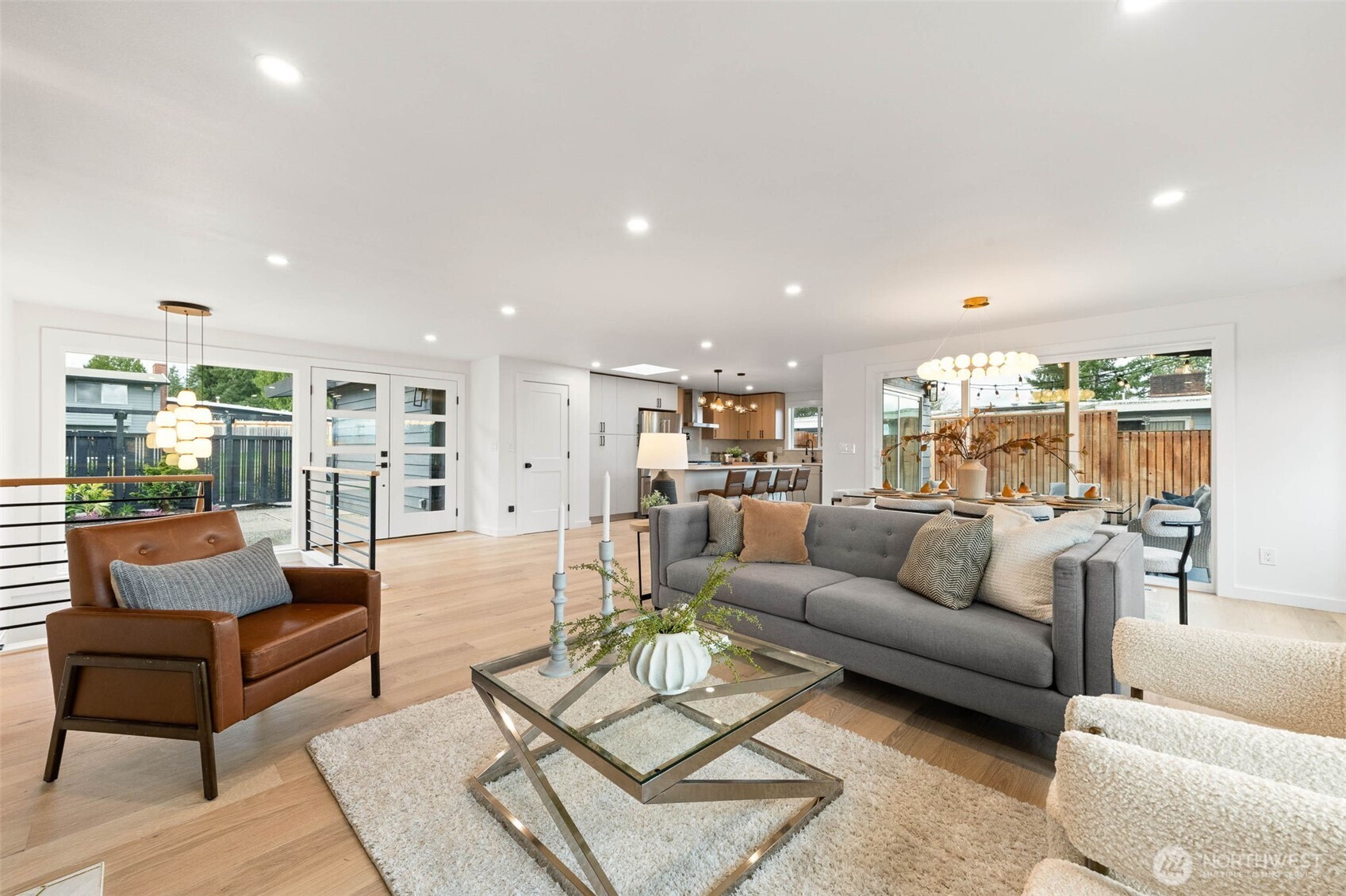 16807 NE 6TH Place , Bellevue, WA 98008