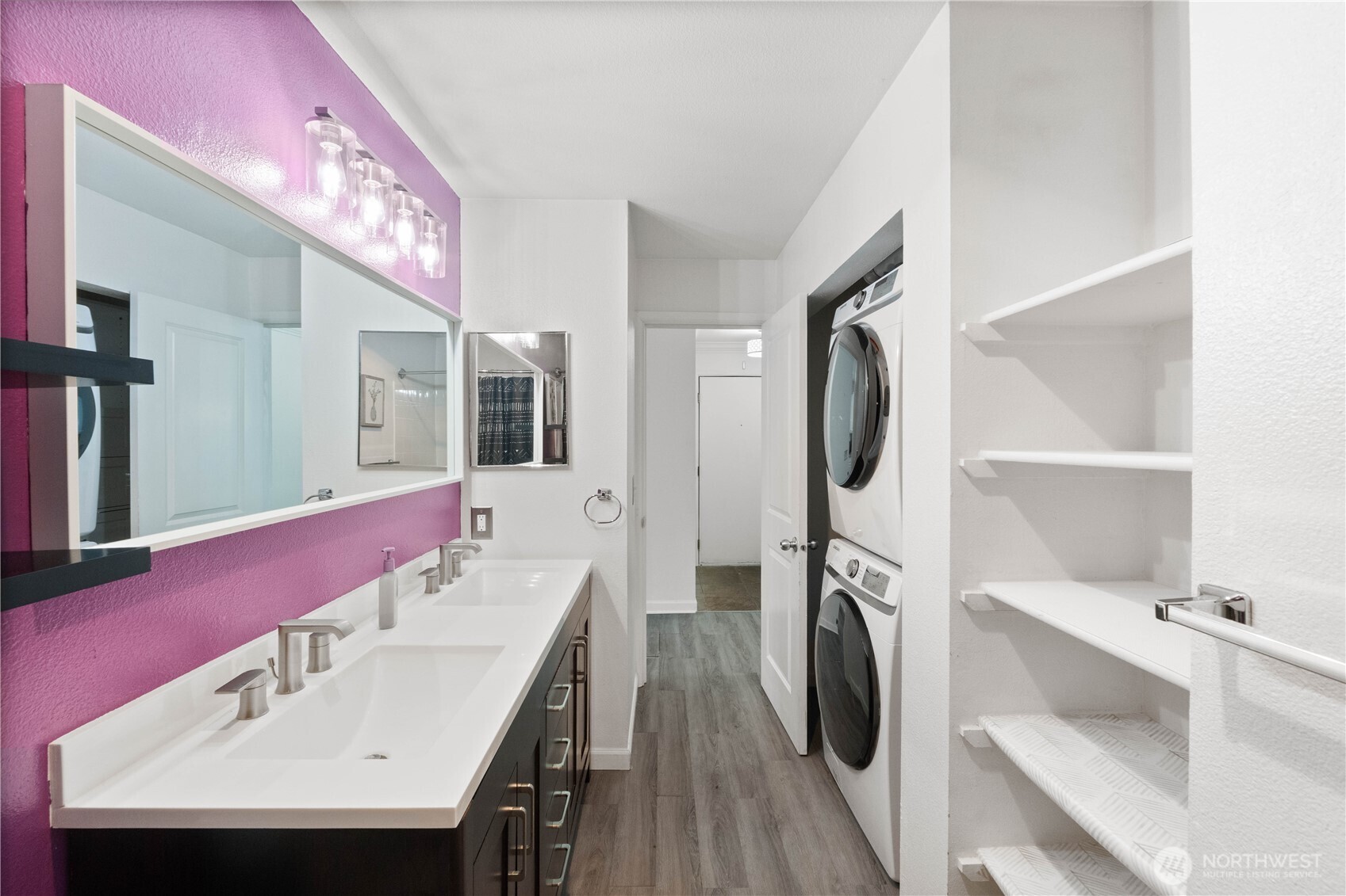 31500 33rd Place SW #C203, Federal Way, WA 98023