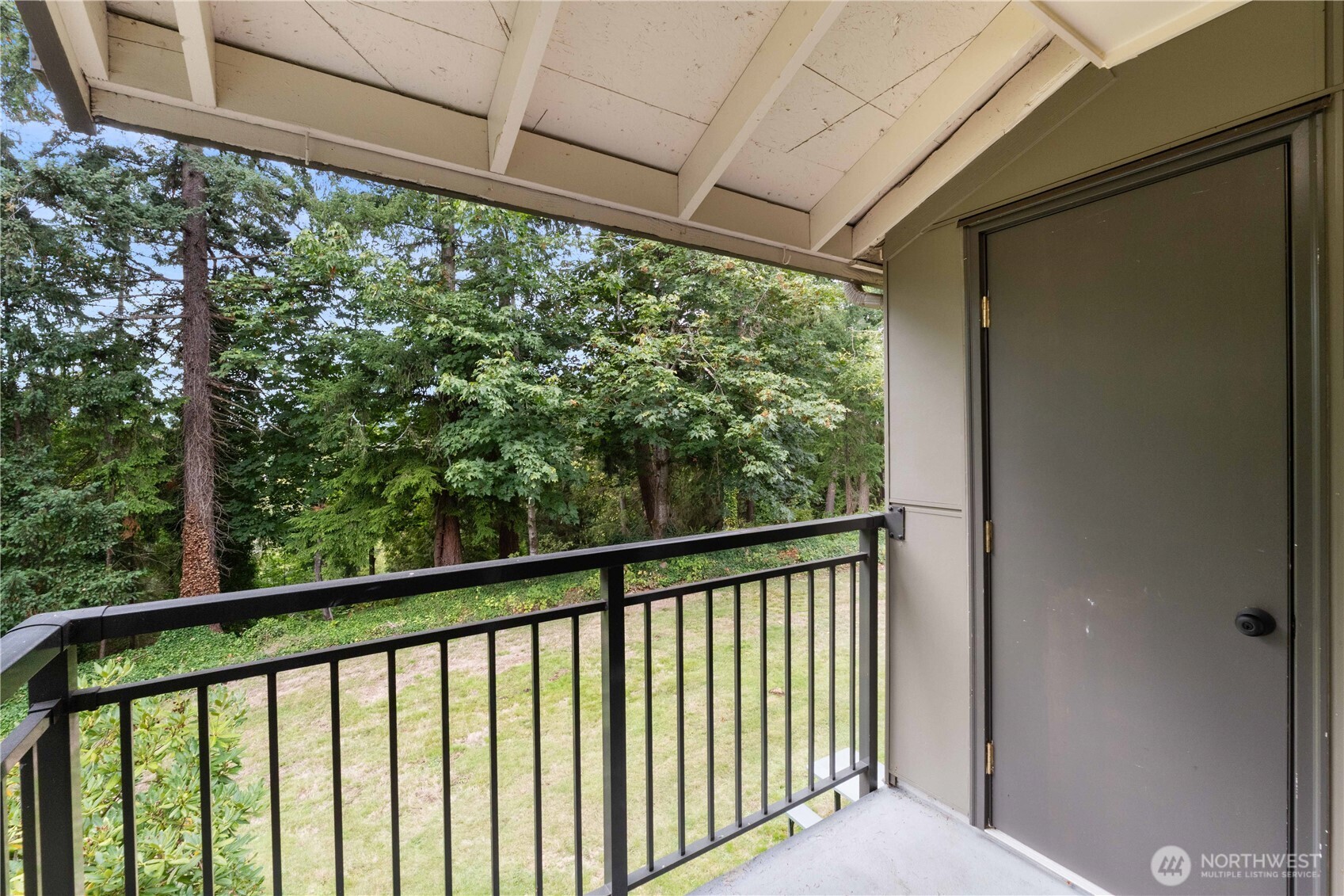 31500 33rd Place SW #C203, Federal Way, WA 98023