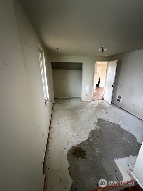 2323 99th Street E, Tacoma, WA 98445