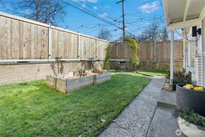 219 SW 108th Street , Seattle, WA 98146 - Photo 2