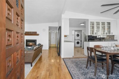 219 SW 108th Street , Seattle, WA 98146 - Photo 4