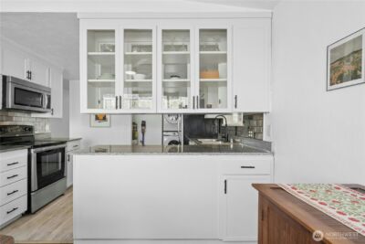 219 SW 108th Street , Seattle, WA 98146 - Photo 10