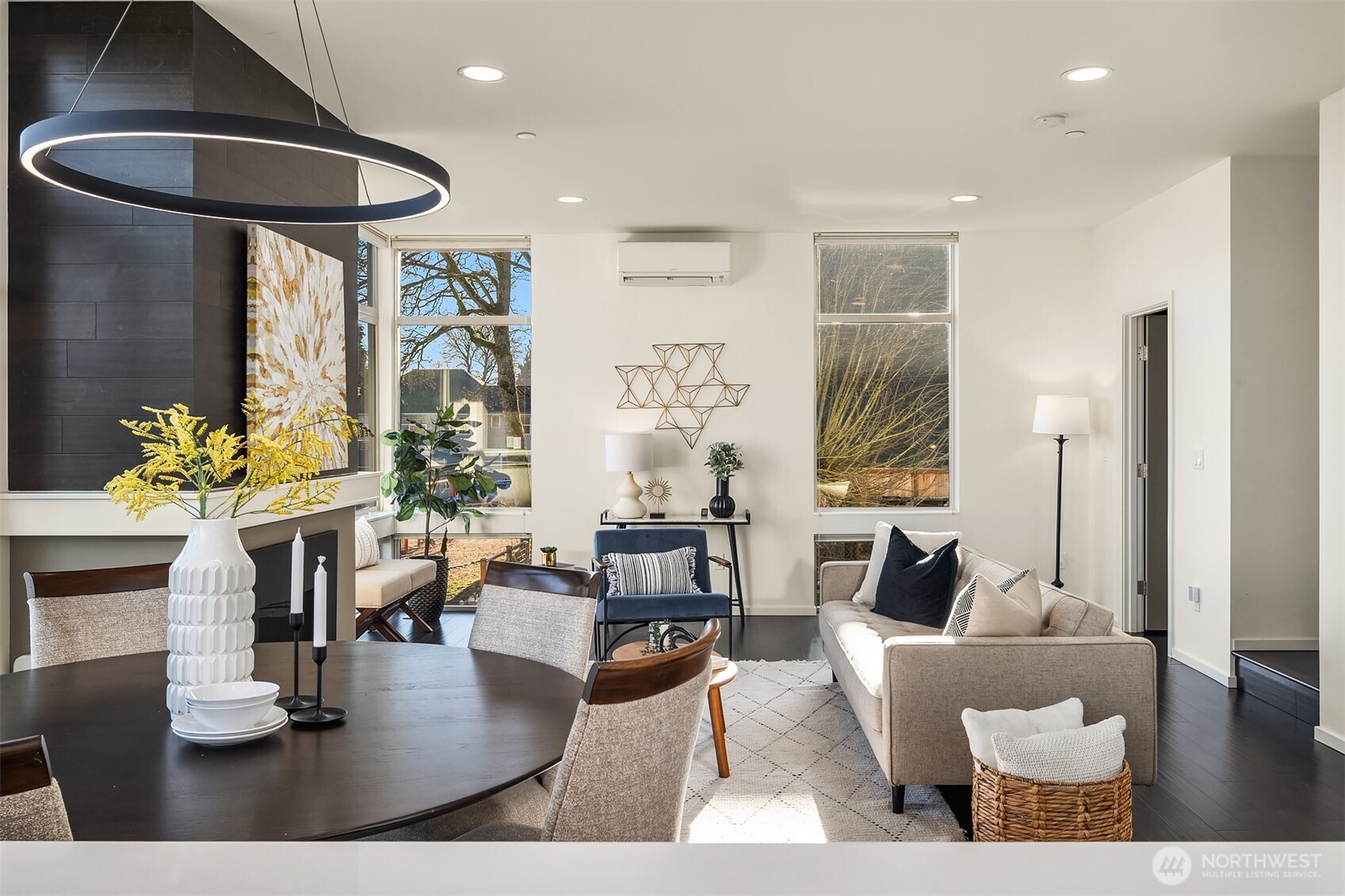 928 34th Avenue , Seattle, WA 98122