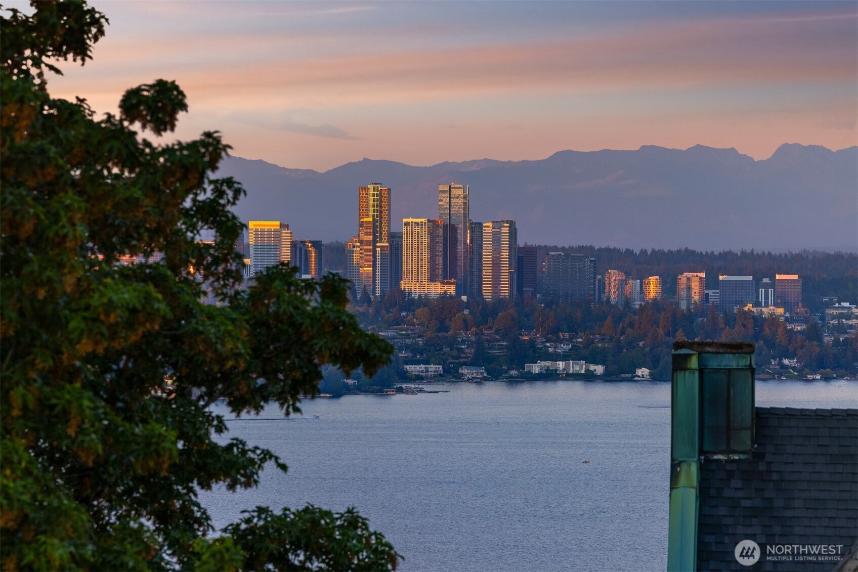 928 34th Avenue , Seattle, WA 98122