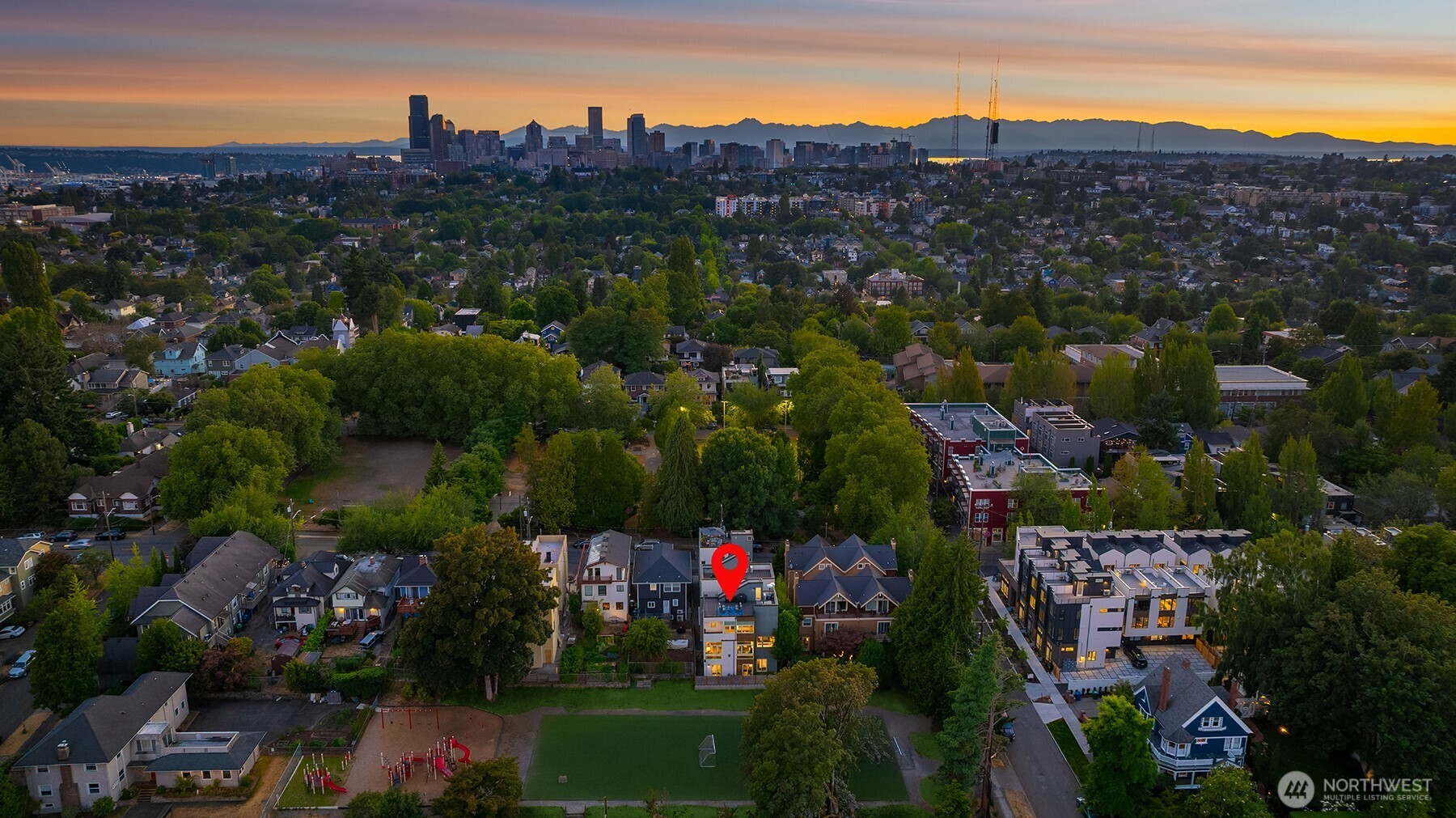 928 34th Avenue , Seattle, WA 98122