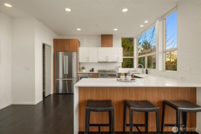 928 34th Avenue , Seattle, WA 98122 - Photo 7