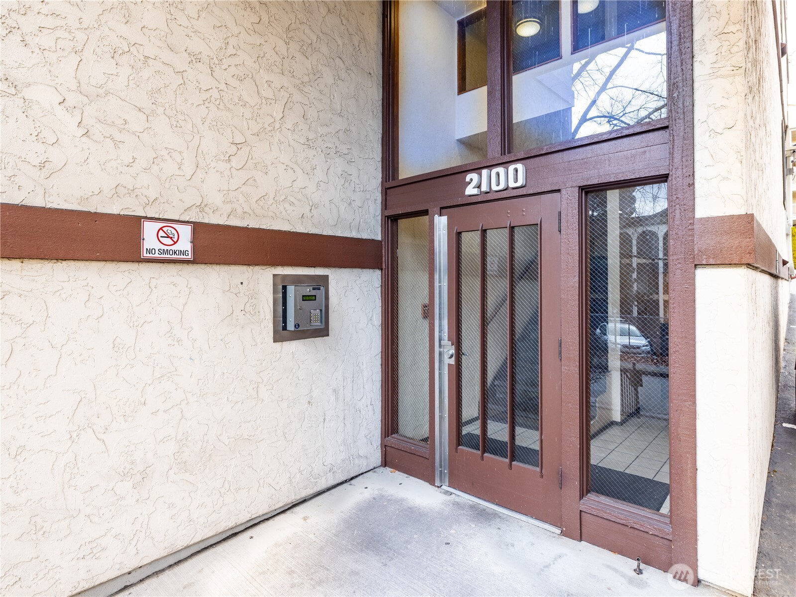 2100 N 106th #307, Seattle, WA 98133-9521