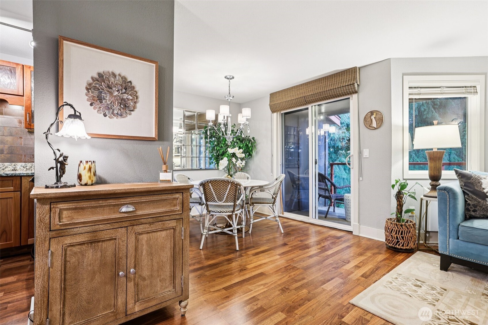 11060 NE 33rd Place #E3, Bellevue, WA 98004