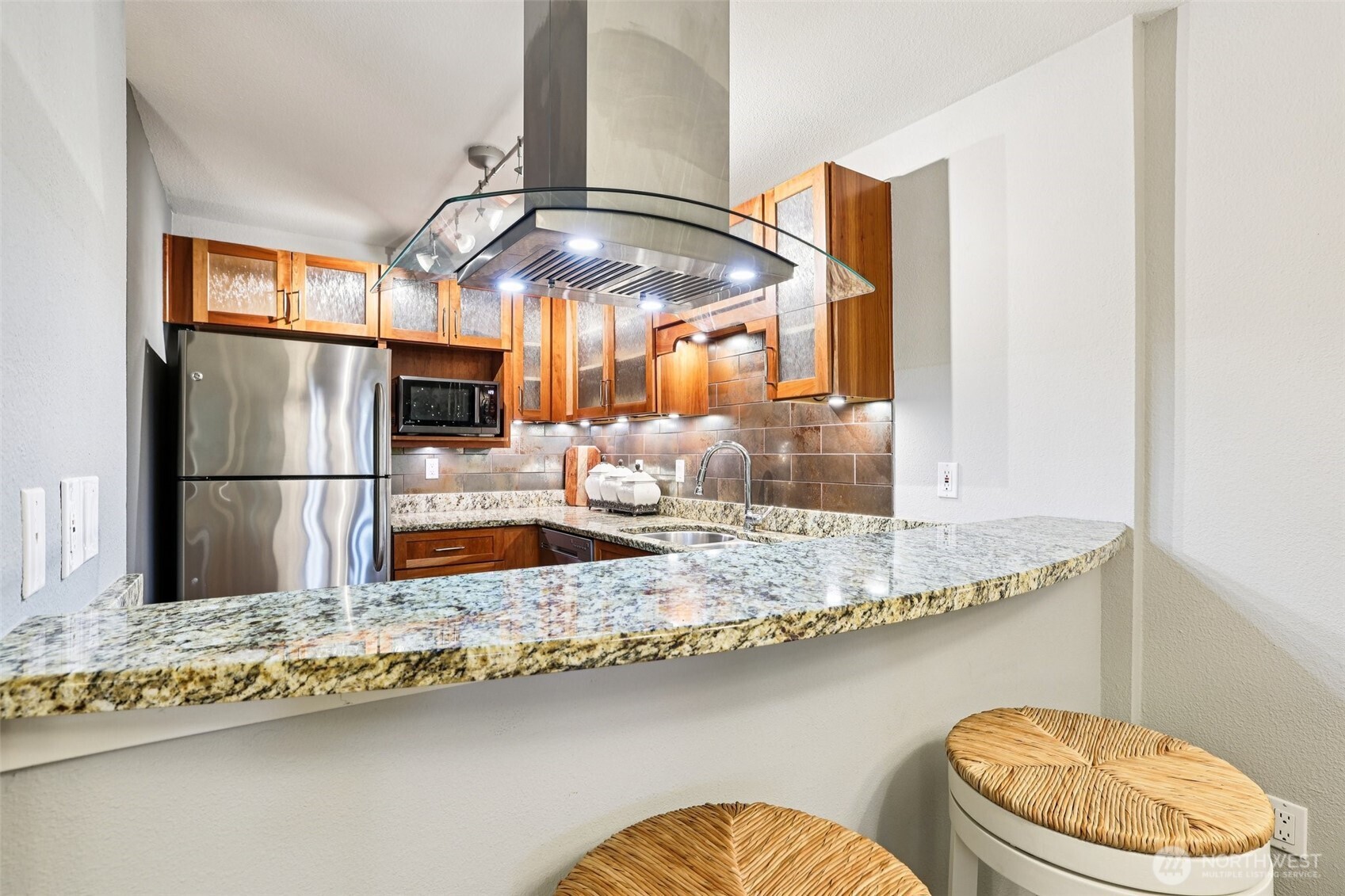 11060 NE 33rd Place #E3, Bellevue, WA 98004