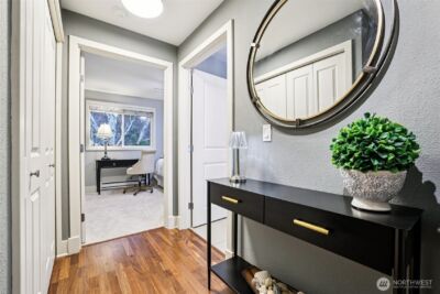11060 NE 33rd Place #E3, Bellevue, WA 98004 - Photo 17