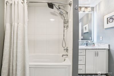 11060 NE 33rd Place #E3, Bellevue, WA 98004 - Photo 20