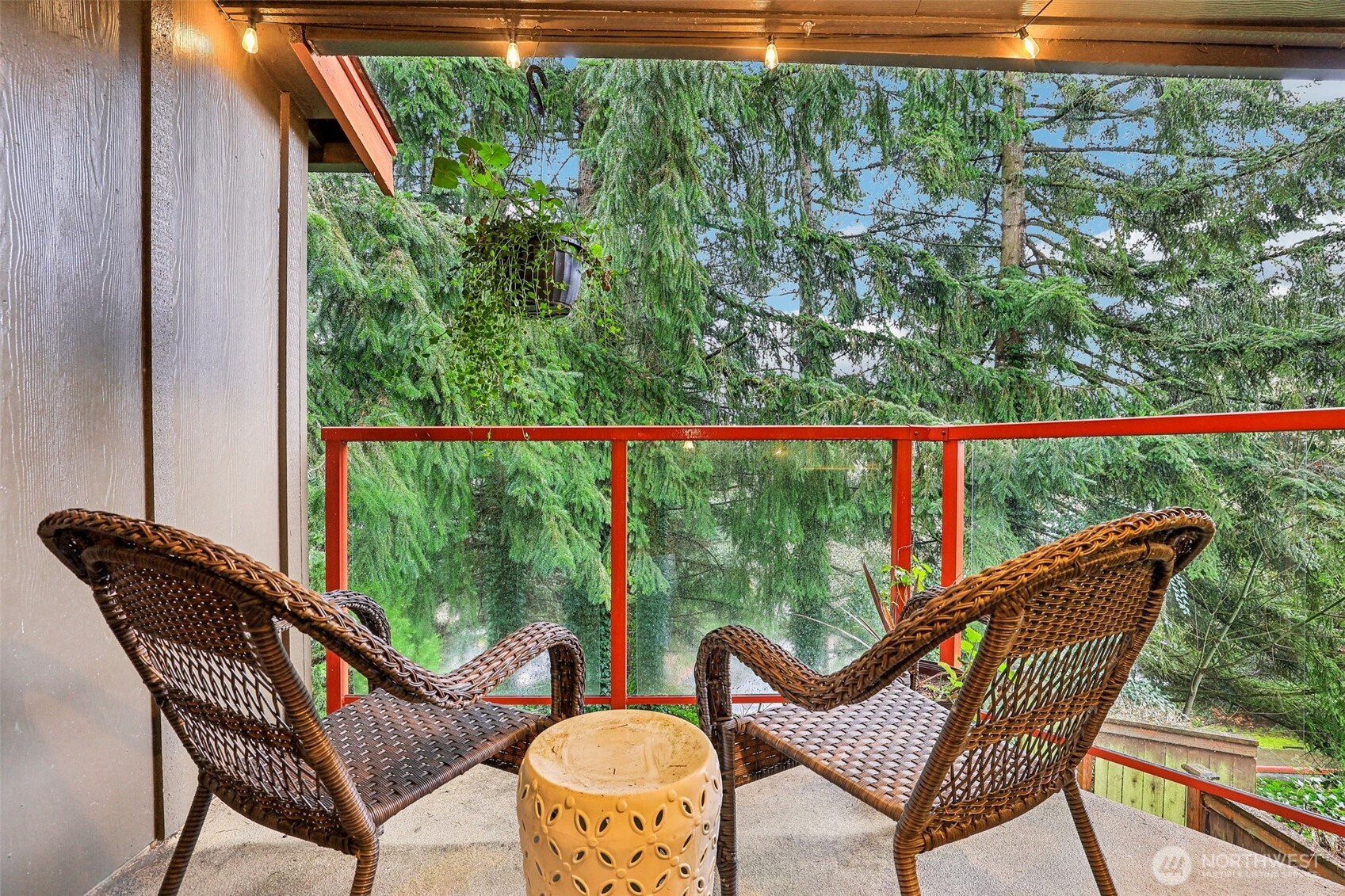 11060 NE 33rd Place #E3, Bellevue, WA 98004