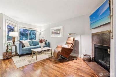 11060 NE 33rd Place #E3, Bellevue, WA 98004 - Photo 2