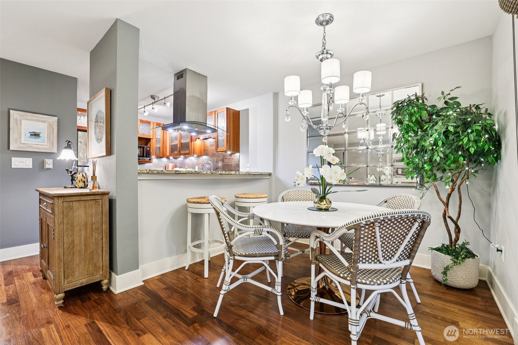 11060 NE 33rd Place #E3, Bellevue, WA 98004