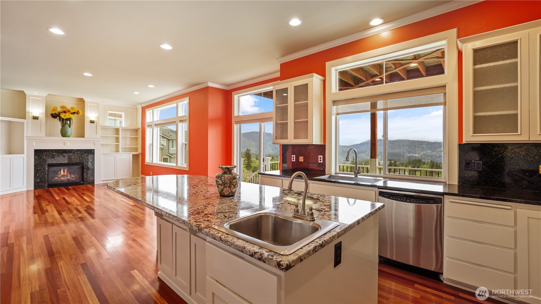 1511 25th Avenue NE, Issaquah, WA 98029