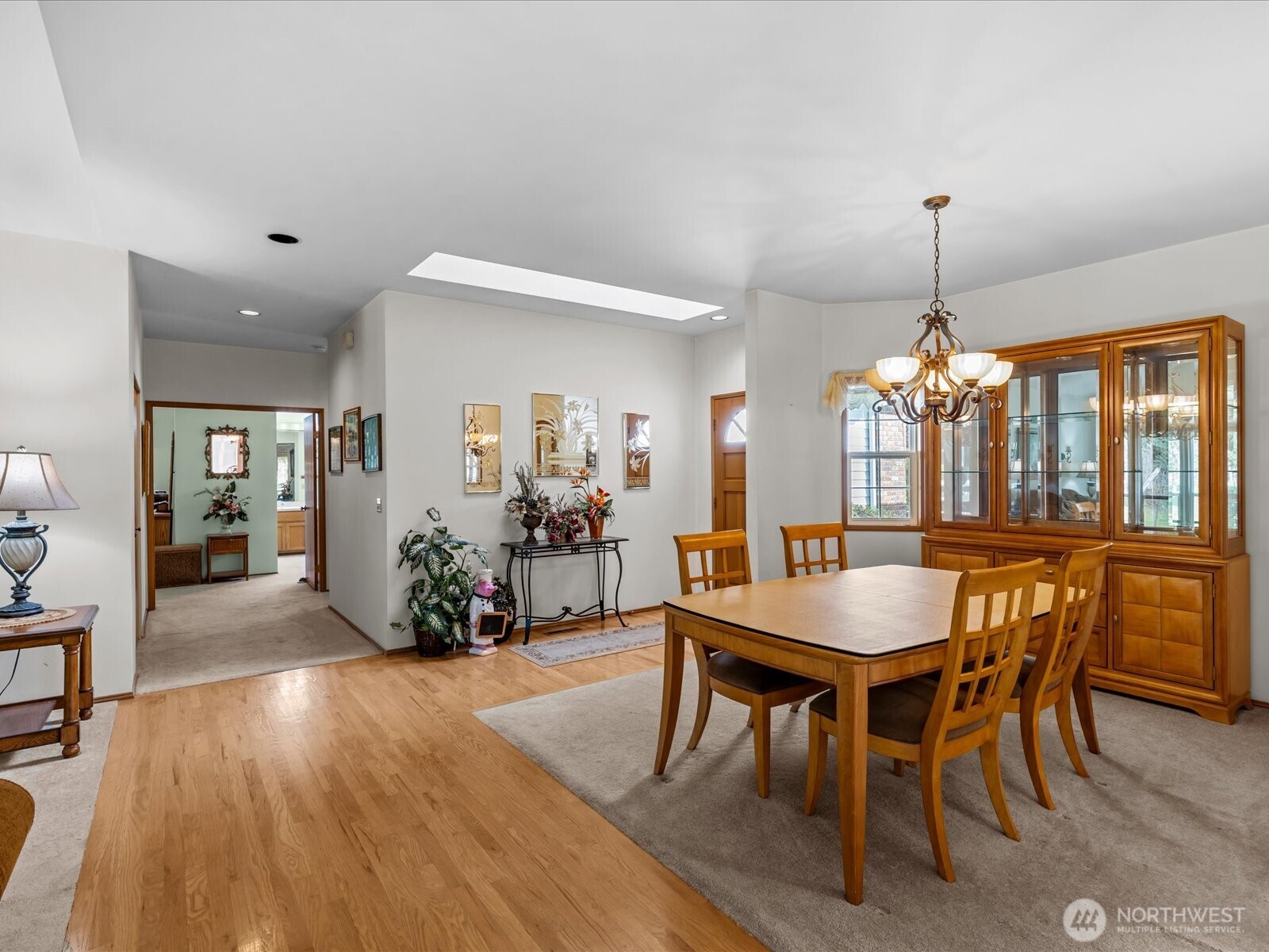 25719 Lake Wilderness Country Club Drive SE, Maple Valley, WA 98038-6822