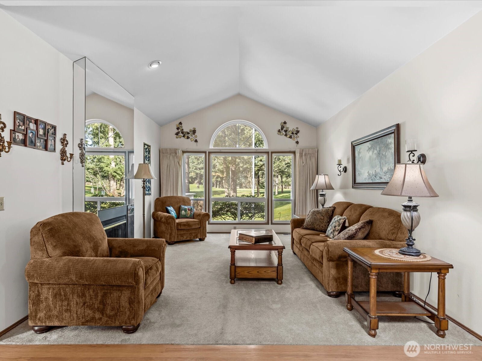 25719 Lake Wilderness Country Club Drive SE, Maple Valley, WA 98038-6822