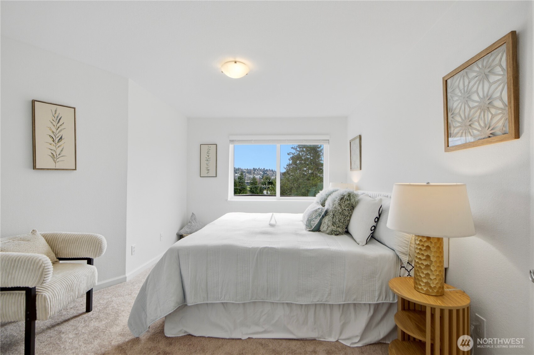 3045 20th Avenue W #403, Seattle, WA 98199