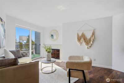 3045 20th Avenue W #403, Seattle, WA 98199 - Photo 4