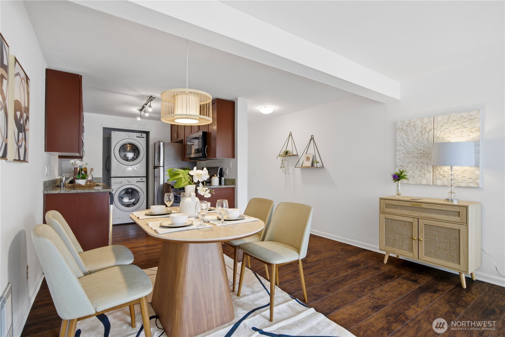 3045 20th Avenue W #403, Seattle, WA 98199