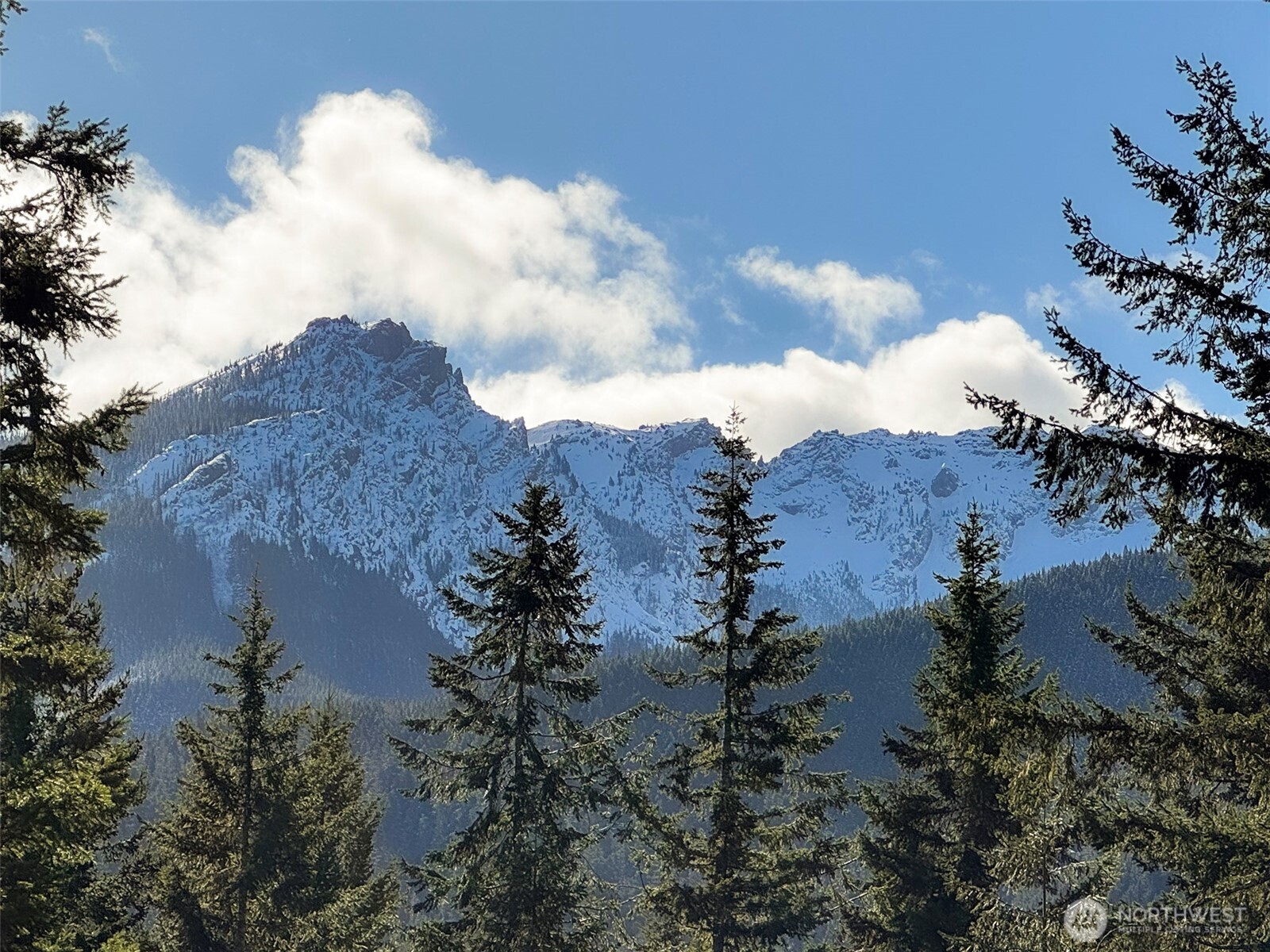 9999 Lake Dawn Road , Port Angeles, WA 98362