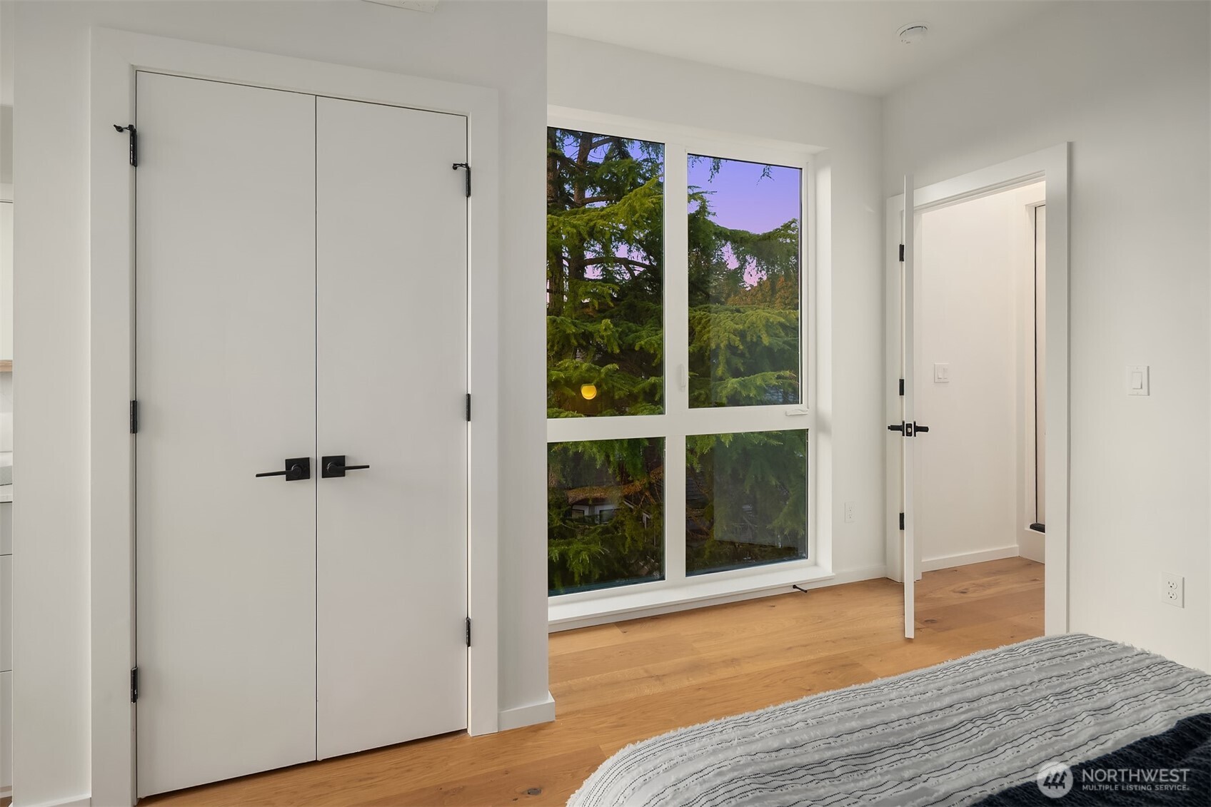 1225 E Roy Street , Seattle, WA 98102