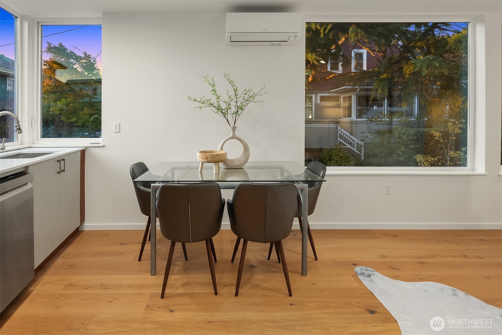 1225 E Roy Street , Seattle, WA 98102