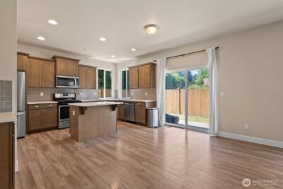 909 Burton Ray Street NE, Olympia, WA 98516 - Photo 11