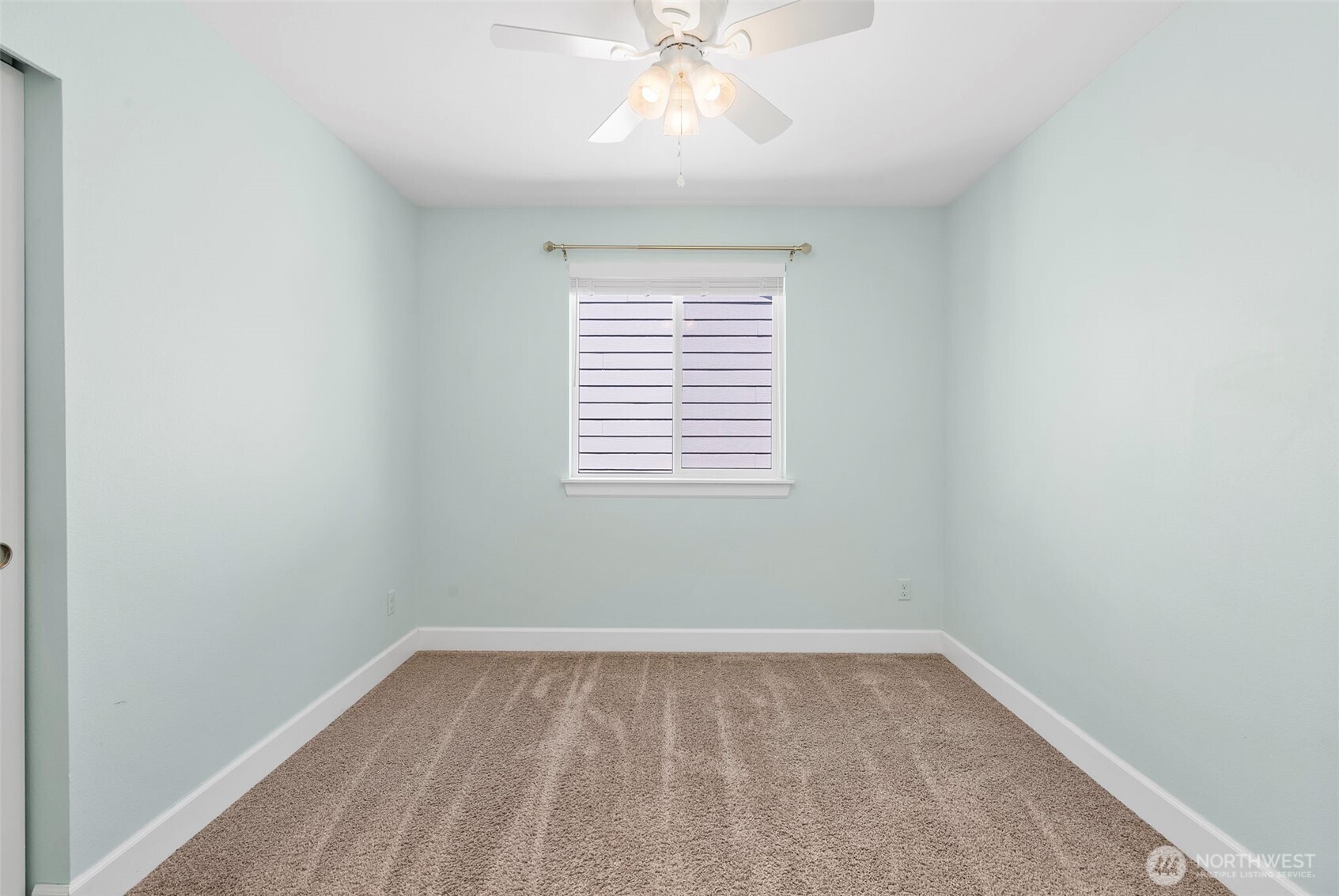 909 Burton Ray Street NE, Olympia, WA 98516