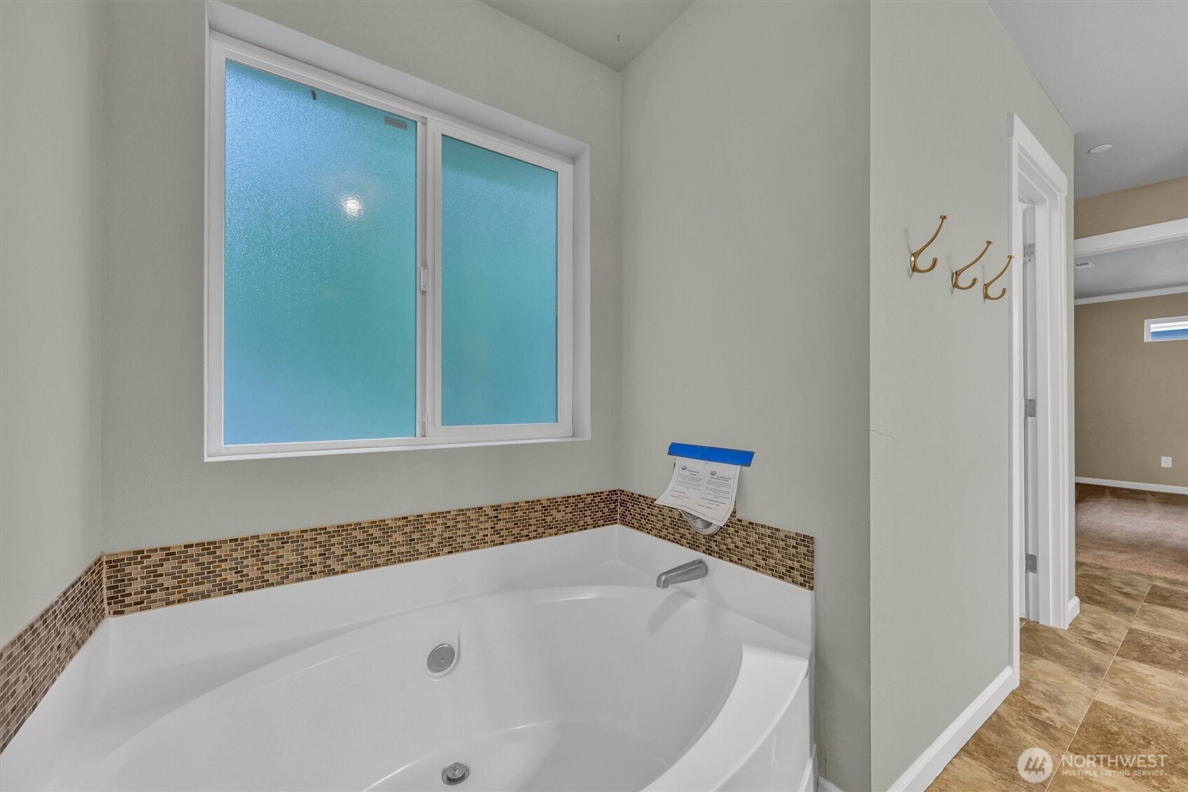 1827 Cyrene Drive NW, Olympia, WA 98502