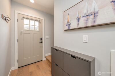 3015 61st Avenue SW #B, Seattle, WA 98116 - Photo 19