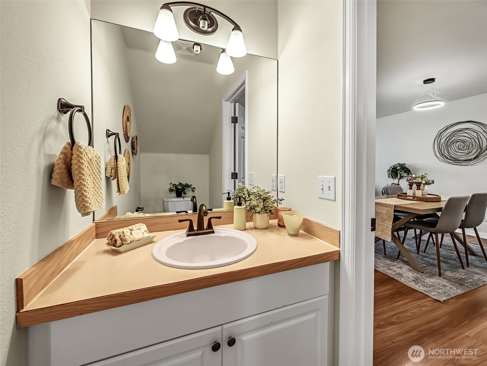 2300 Jefferson Avenue NE #I137, Renton, WA 98056