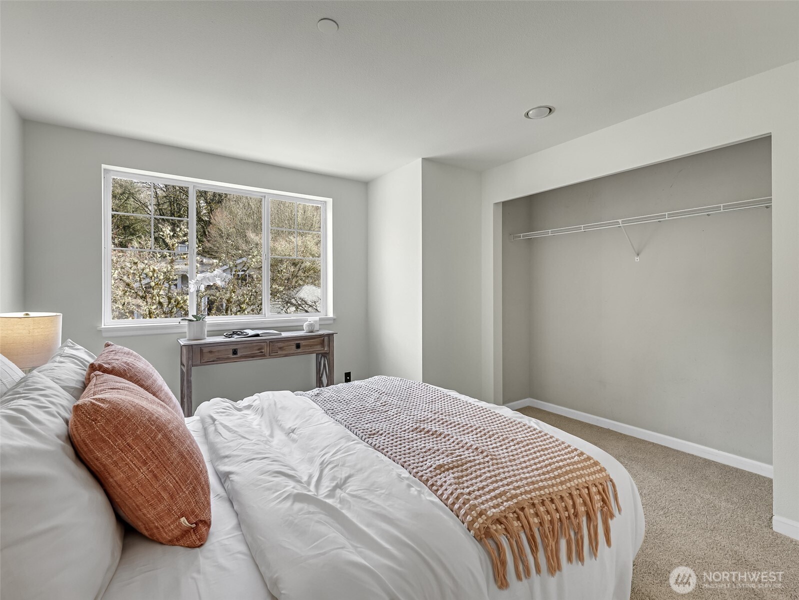 2300 Jefferson Avenue NE #I137, Renton, WA 98056