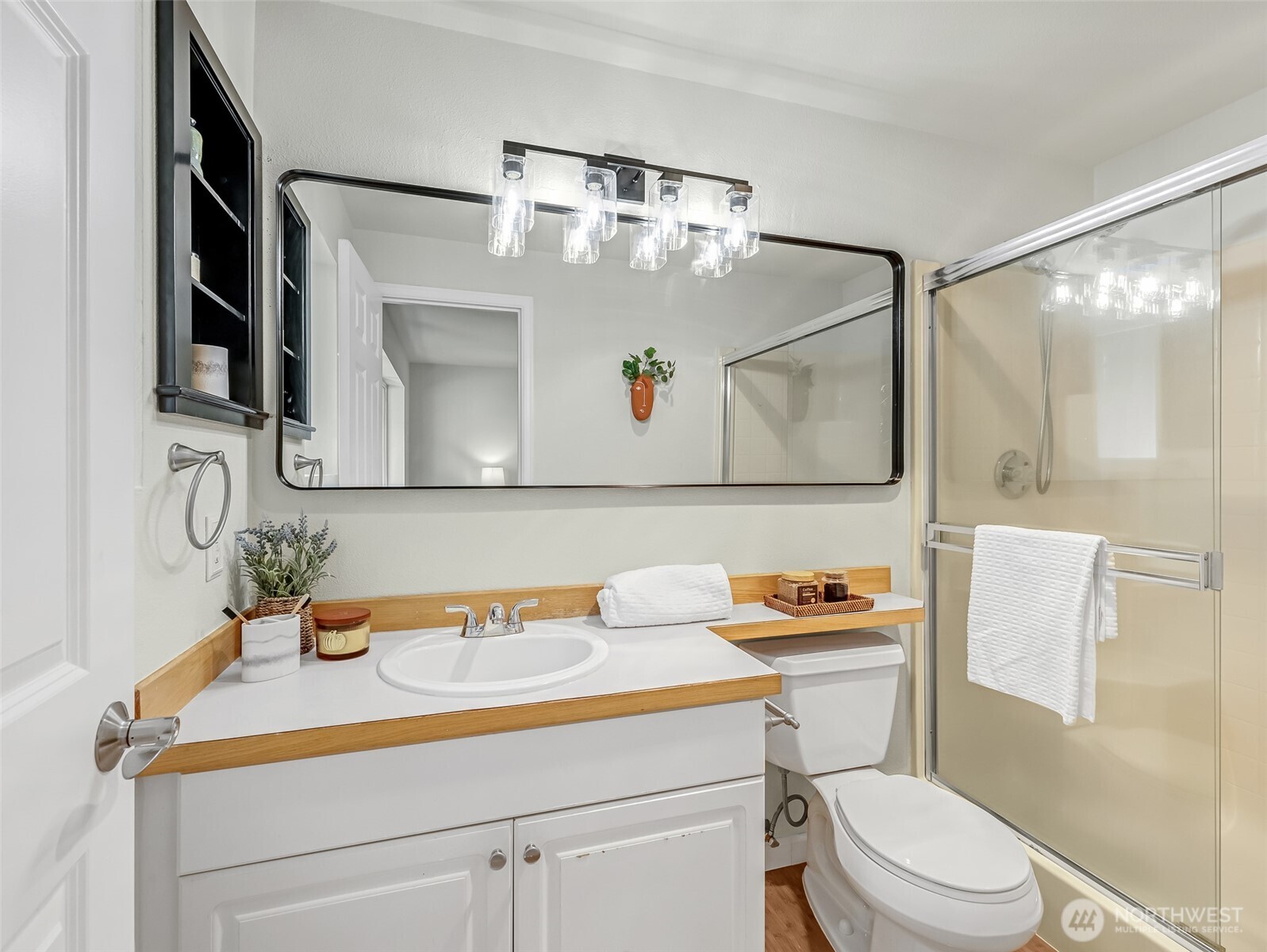 2300 Jefferson Avenue NE #I137, Renton, WA 98056