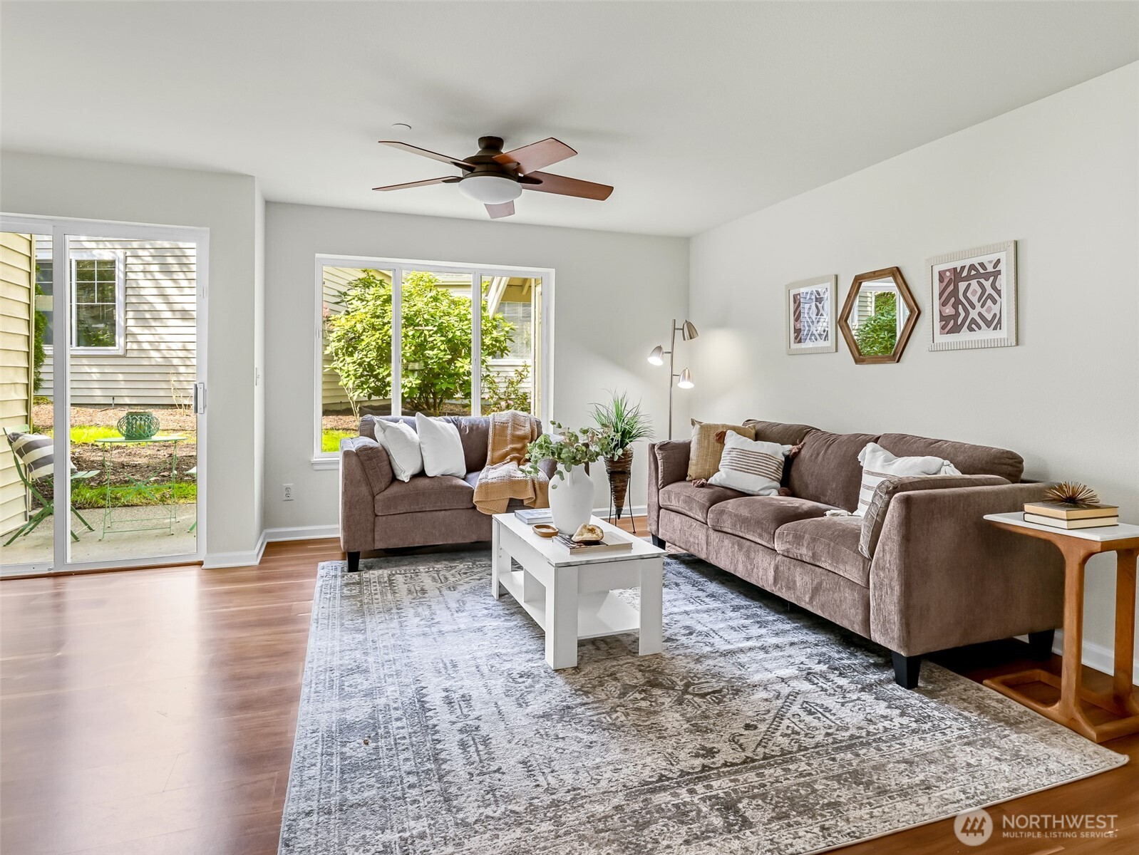 2300 Jefferson Avenue NE #I137, Renton, WA 98056