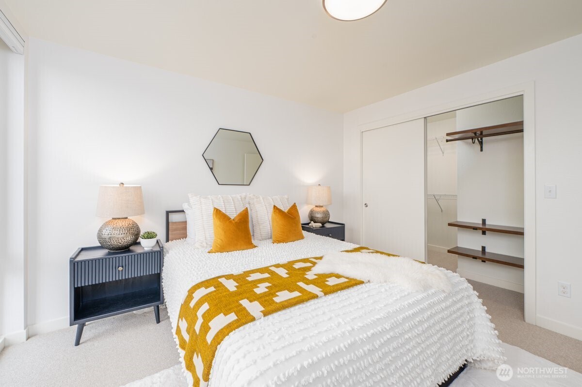 4354 6th Avenue NW, Seattle, WA 98107