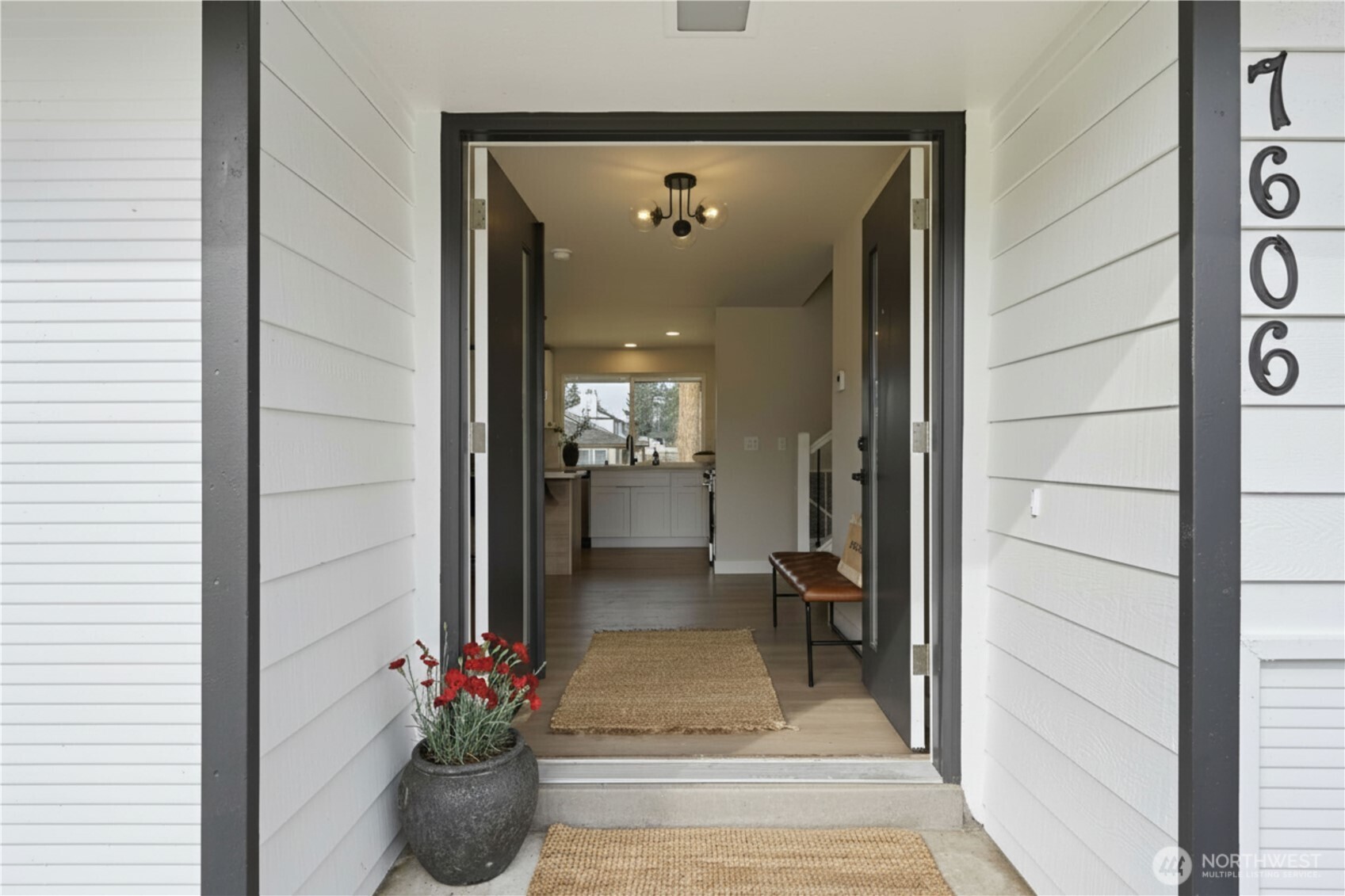 7606 91st Avenue SW, Lakewood, WA 98498-3943