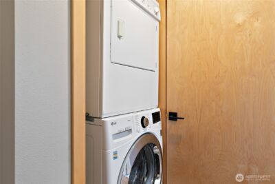 827 Hiawatha Place S #402, Seattle, WA 98144 - Photo 11