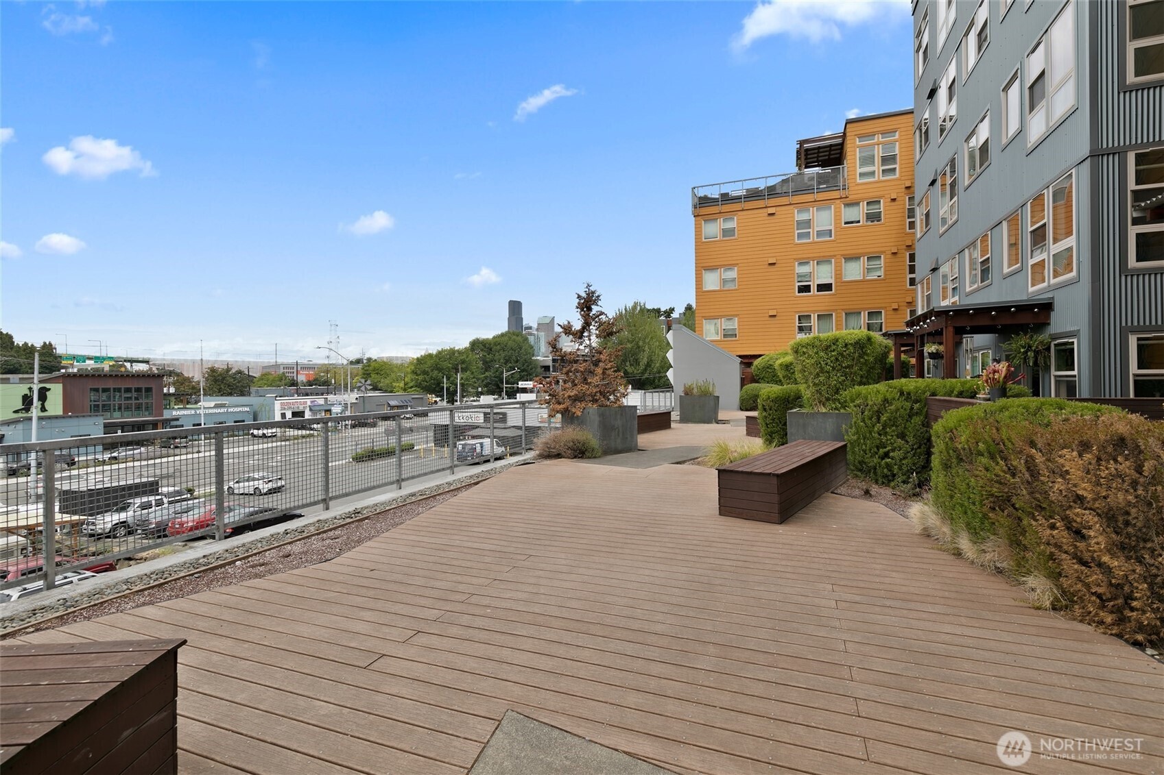 827 Hiawatha Place S #402, Seattle, WA 98144