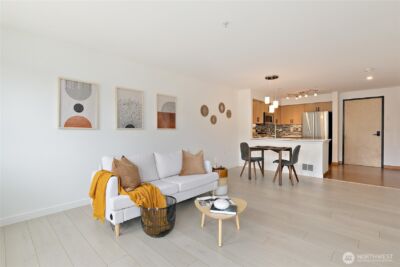 827 Hiawatha Place S #402, Seattle, WA 98144 - Photo 3