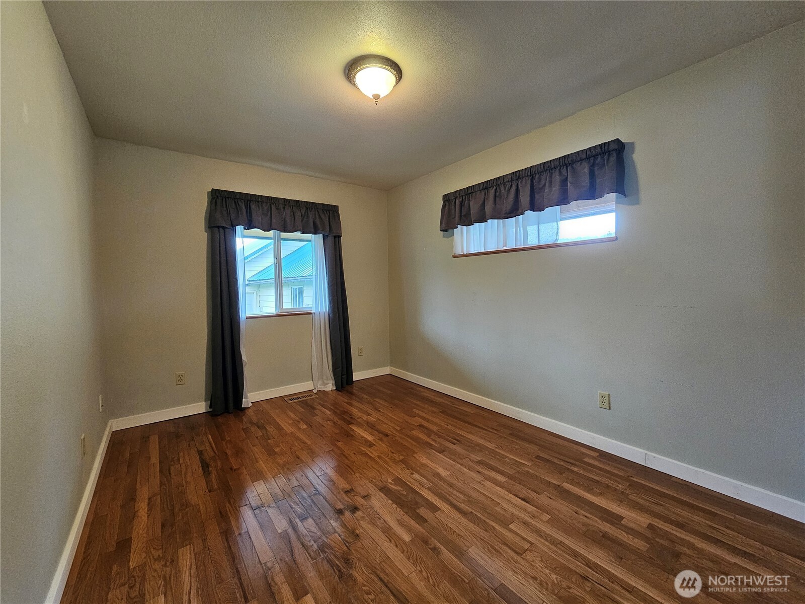 145 ONeill Road , Elma, WA 98541