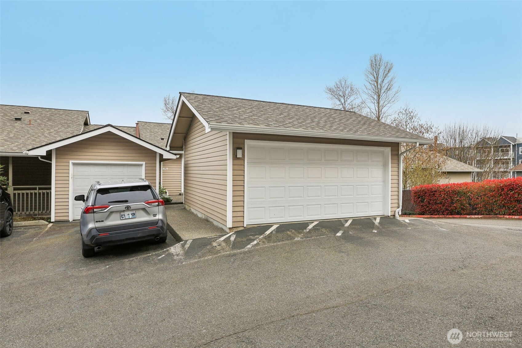 901 E Marine View Drive #201, Everett, WA 98201