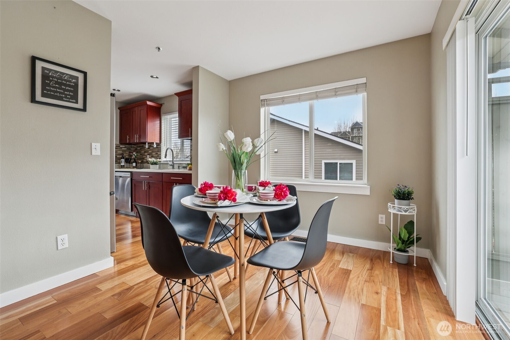 901 E Marine View Drive #201, Everett, WA 98201