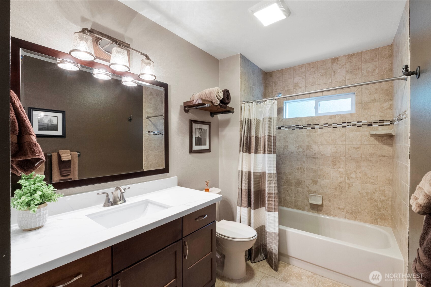 23059 265th Place SE, Maple Valley, WA 98038