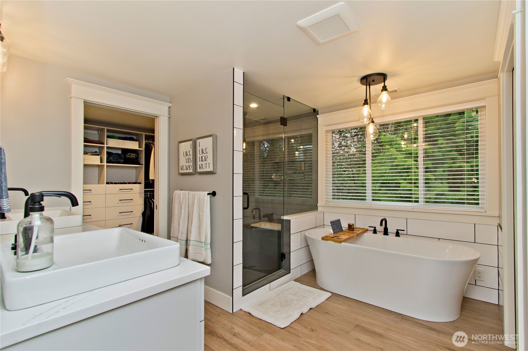 23031 76th Avenue SE, Woodinville, WA 98072